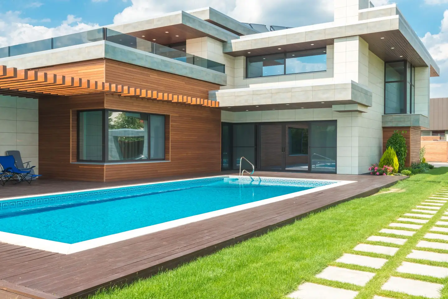 Swimming pool built in Avalon, NSW